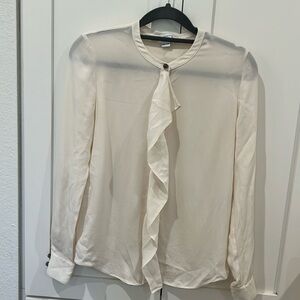 Diane von Furstenburg size 2 (around small-medium)